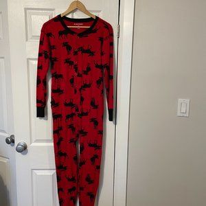 Little Blue House -PJ onesie - red - size small